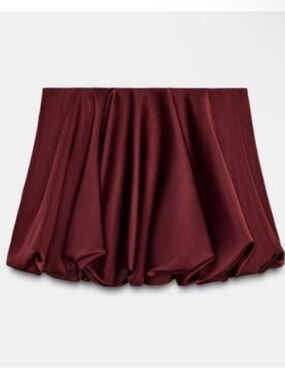 Zara Bubble Mini Skirt Built in Shorts in Burgundy Maroon Size Medium NEW